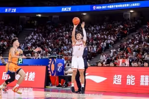 贺希宁：我们没有发挥出正常的水平 大家一起合练的时间比较短